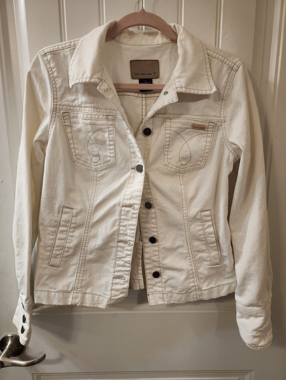 Calvin Klein Jeans Women’s White Denim Jacket Size Medium Button Front